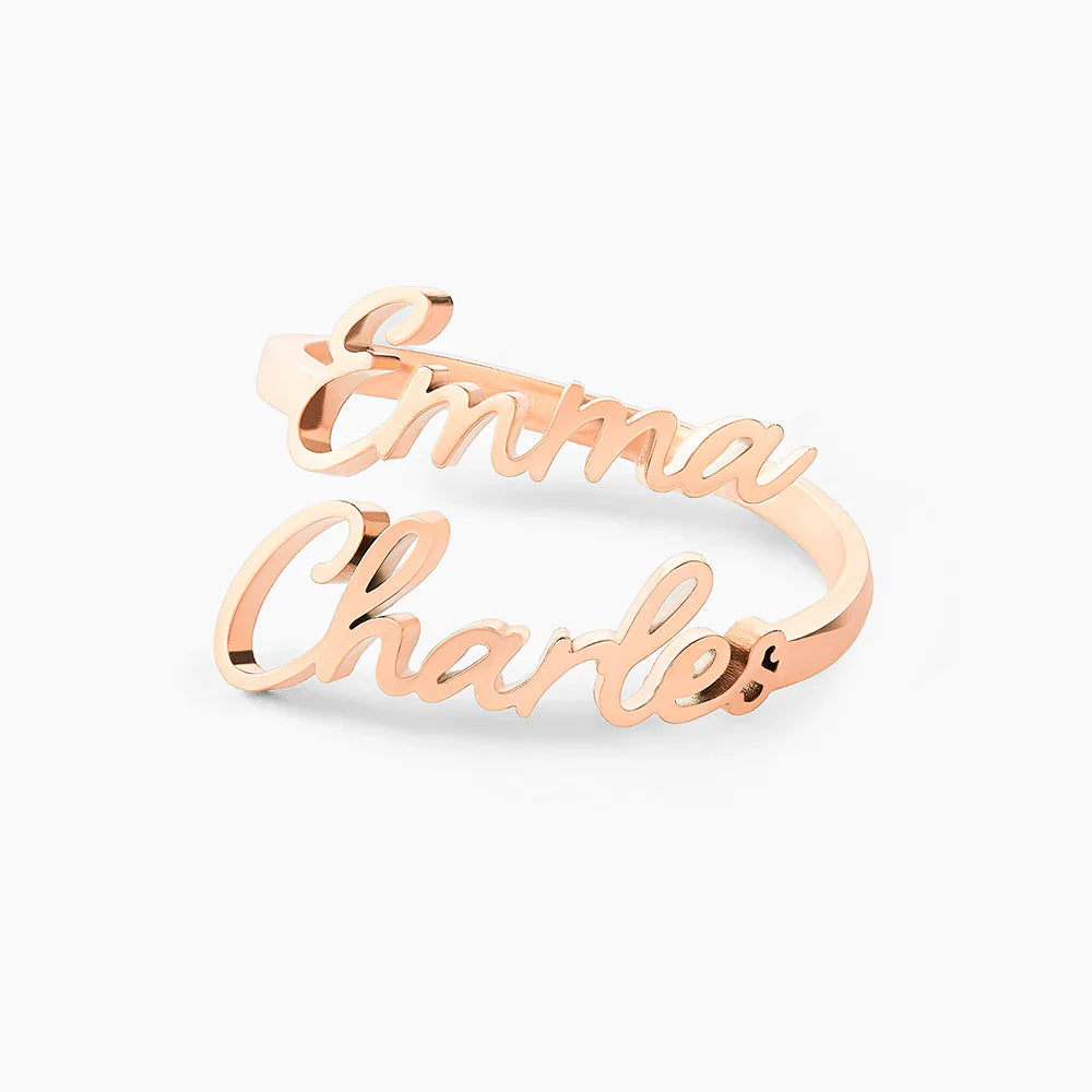 Gepersonaliseerde ring met 1 tot 4 gegraveerde voornamen 