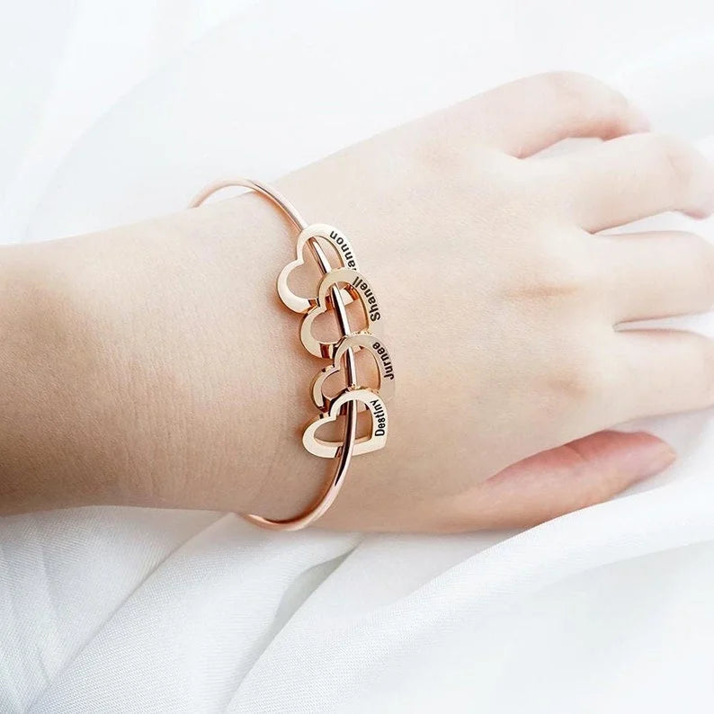 Bracelet Coeurs Unis Jusqu'à 9 Prénoms